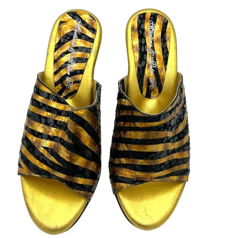 MARTINA & PETER H. GOLD ZEBRA PRINT FLEXIBLE NON SLIP MULES SIZE 6.5-7